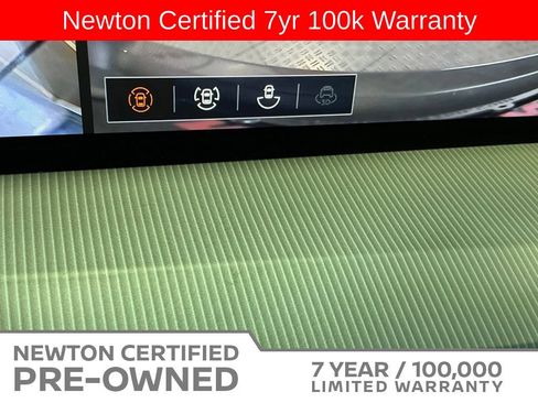 Used 2025 Nissan Murano SL AWD/4WD image 50