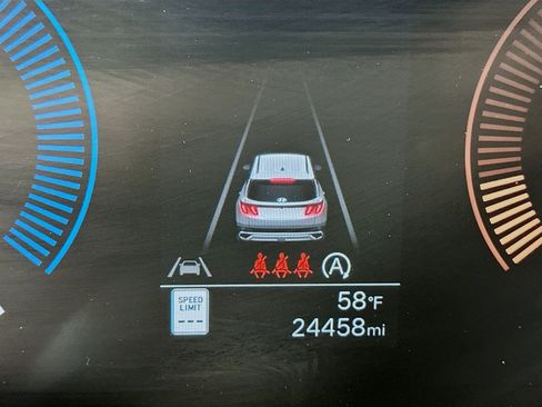 Used 2025 Hyundai Tucson SEL image 19