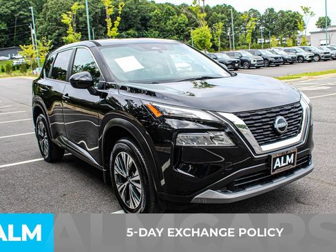 Used 2023 Nissan Rogue SV FWD image 4