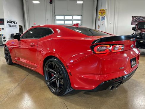 Used 2021 Chevrolet Camaro SS image 6