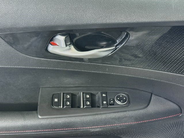 Used 2022 Kia Forte GT w/ GT Technology Package FWD image 23