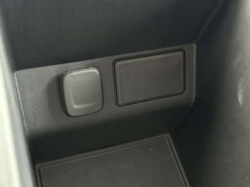 Used 2025 Chevrolet Blazer LT AWD/4WD image 27
