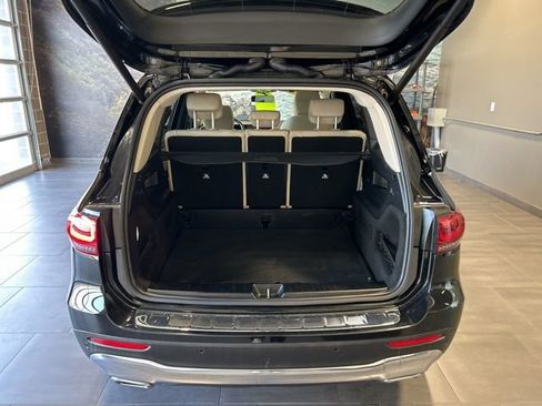 Used 2023 Mercedes-Benz GLB 250 4MATIC image 33