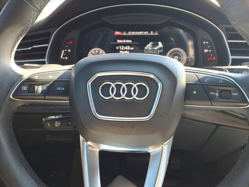 Used 2023 Audi Q7 3.0T Prestige image 23