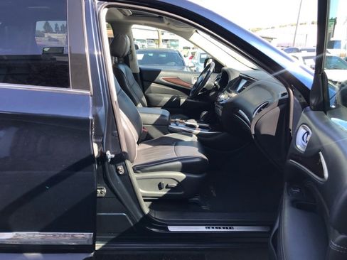 Used 2018 INFINITI QX60 Luxe w/ Deluxe Technology Package image 12