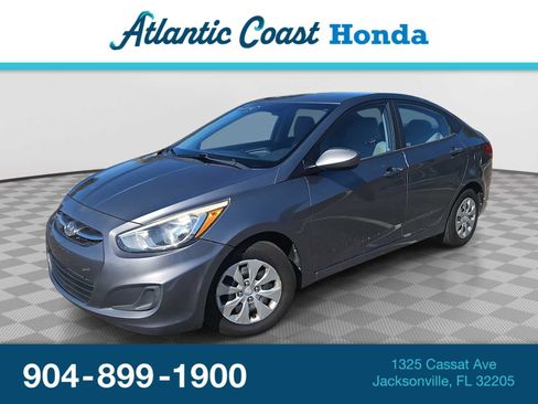 Used 2015 Hyundai Accent GLS image 1