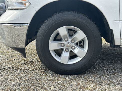 Used 2024 RAM 1500 Classic SLT image 11