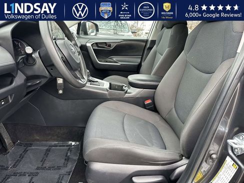 Used 2023 Toyota RAV4 LE image 10