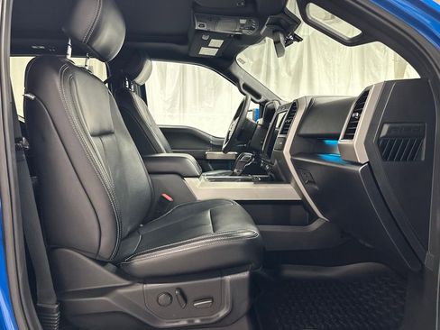 Used 2019 Ford F150 Lariat w/ Equipment Group 502A Luxury AWD/4WD image 57