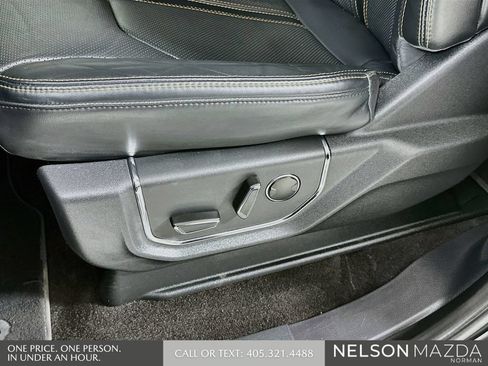 Used 2023 Ford Expedition Platinum AWD/4WD image 23