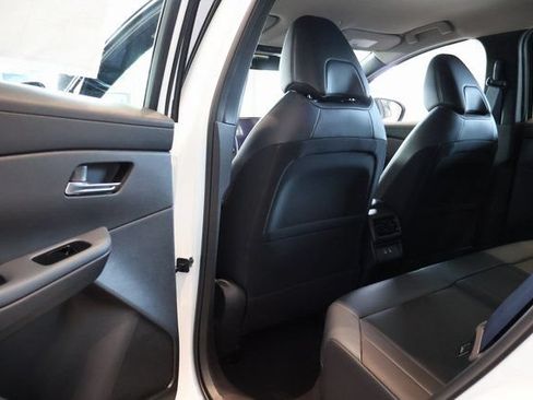 New 2026 Nissan Leaf SV+ w/ Floor Mat Package (SV+) FWD image 26