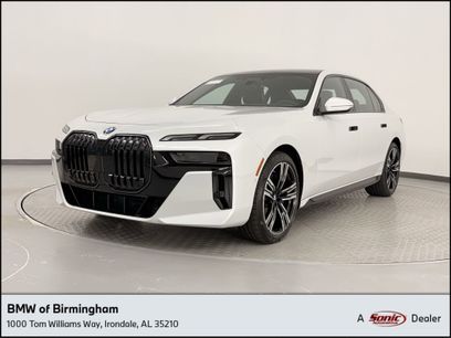 New 2025 BMW 760i xDrive