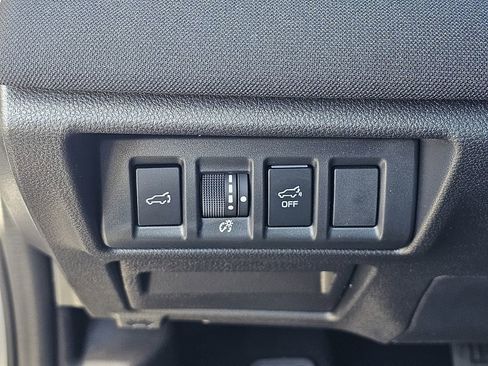 Certified 2025 Subaru Outback Premium image 28