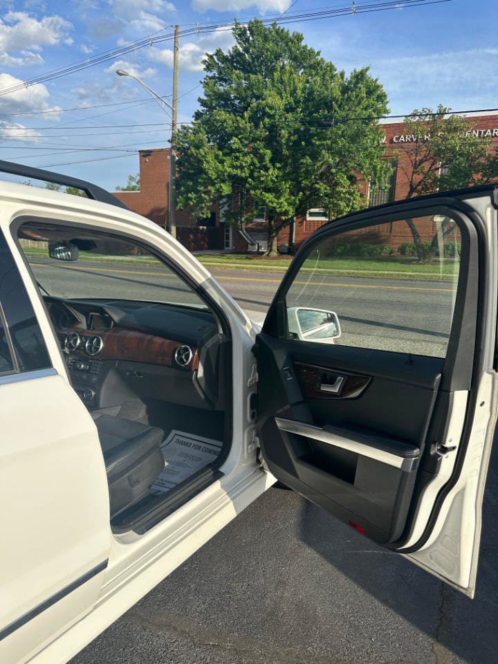 Used 2014 Mercedes-Benz GLK 350 4MATIC image 23