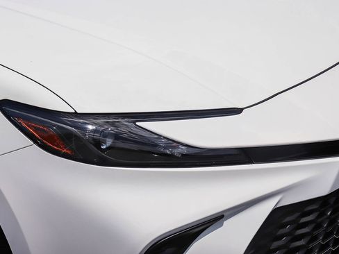 Certified 2025 Toyota Camry SE w/ Convenience Package FWD image 12