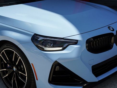 Used 2025 BMW M240i Coupe RWD image 3