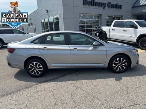 Used 2024 Volkswagen Jetta S FWD image 3