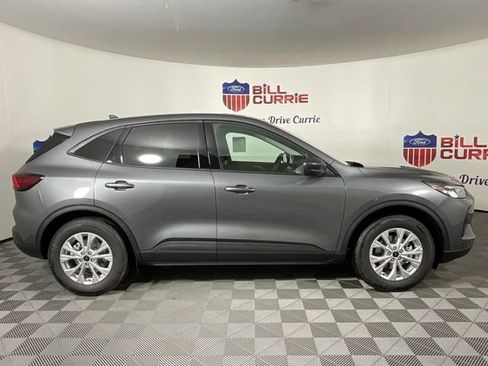 New 2025 Ford Escape Active image 2