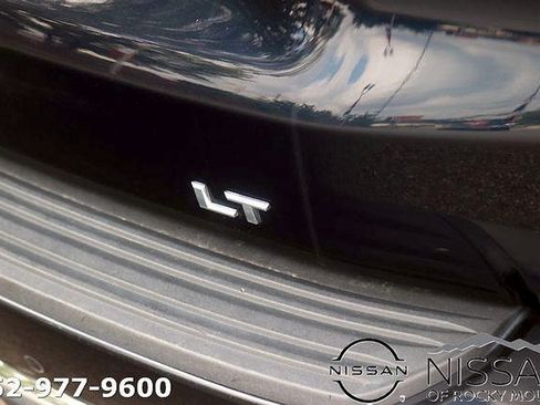 Used 2024 Chevrolet Tahoe LT RWD image 9