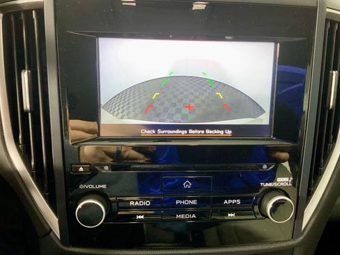Used 2021 Subaru Forester AWD/4WD image 2