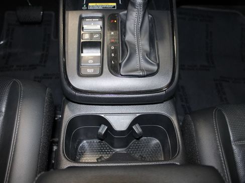 Used 2024 Honda CR-V EX-L image 19