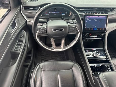 Used 2021 Jeep Grand Cherokee L Limited image 16