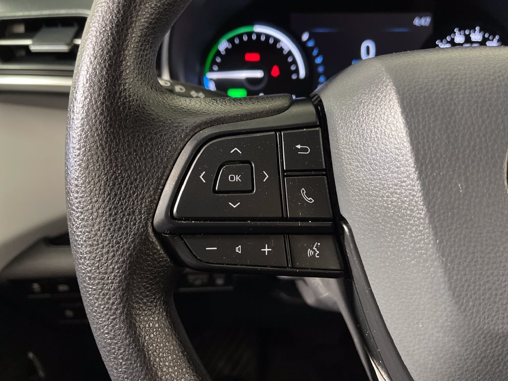 Certified 2026 Toyota Sienna LE FWD image 26