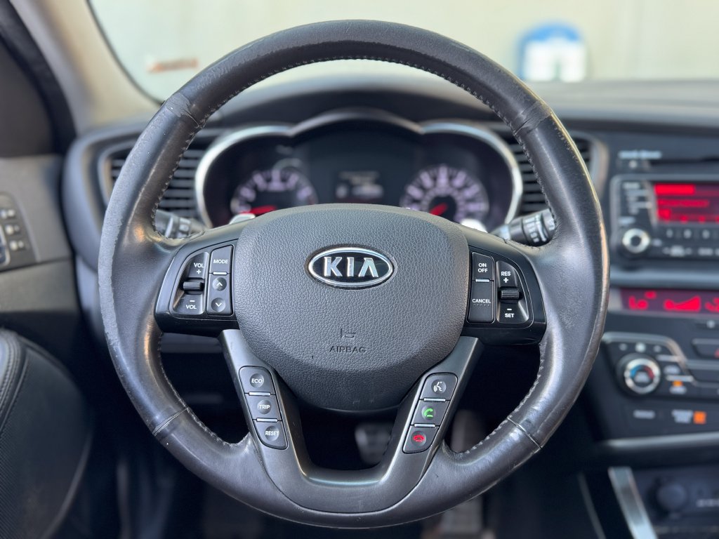 Used 2011 Kia Optima SX w/ Premium Touring Pkg FWD image 10