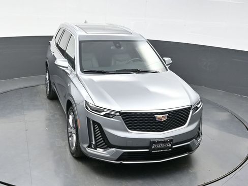 Certified 2025 Cadillac XT6 Premium Luxury image 26