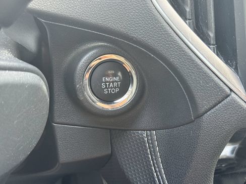 Used 2019 Subaru Forester Limited AWD/4WD image 17