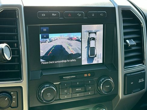 Used 2021 Ford F450 Lariat w/ Lariat Value Package image 25