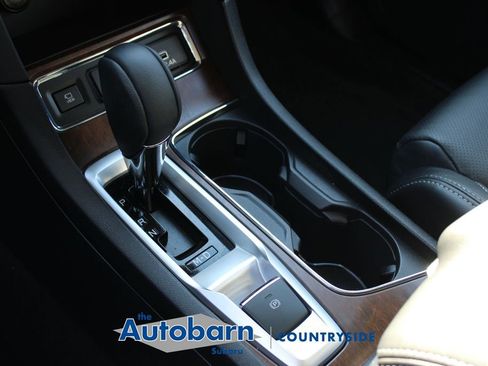 Certified 2025 Subaru Ascent Touring AWD/4WD image 22
