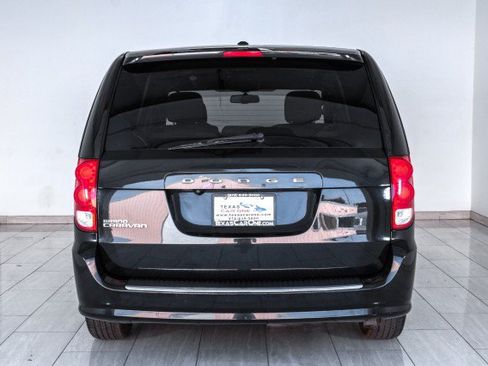 Used 2018 Dodge Grand Caravan SE w/ UConnect Hands-Free Group FWD image 7