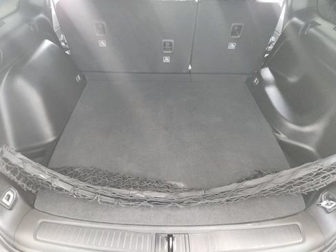 Certified 2025 Jeep Grand Cherokee Altitude RWD image 32