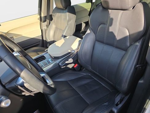 Used 2017 Land Rover Range Rover Sport Supercharged AWD/4WD image 18