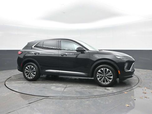 New 2026 Buick Envision Preferred image 9