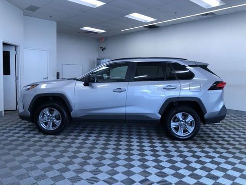 Certified 2025 Toyota RAV4 LE AWD/4WD image 11