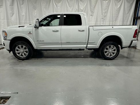 Used 2024 RAM 2500 Limited image 4