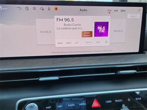 Used 2025 Genesis GV80 3.5T Prestige image 11