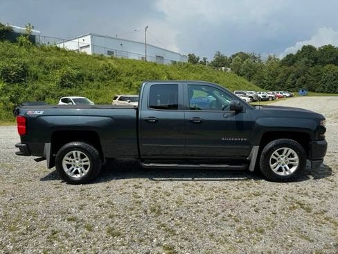 Used 2017 Chevrolet Silverado 1500 LT w/ All Star Edition AWD/4WD image 10