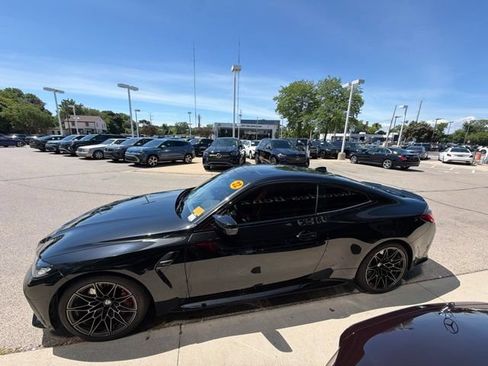 Used 2022 BMW M4 xDrive Competition w/ Executive Package AWD/4WD image 5