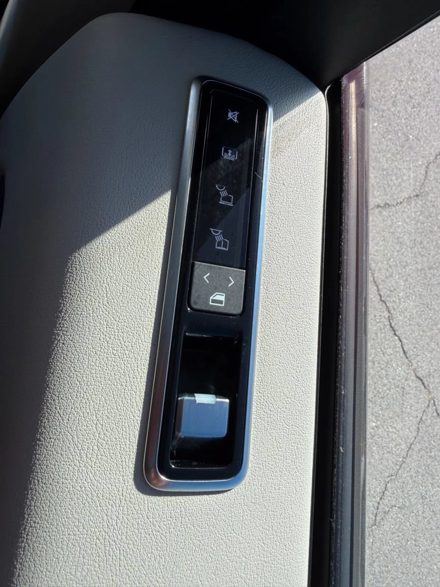Used 2019 Land Rover Range Rover HSE AWD/4WD image 27