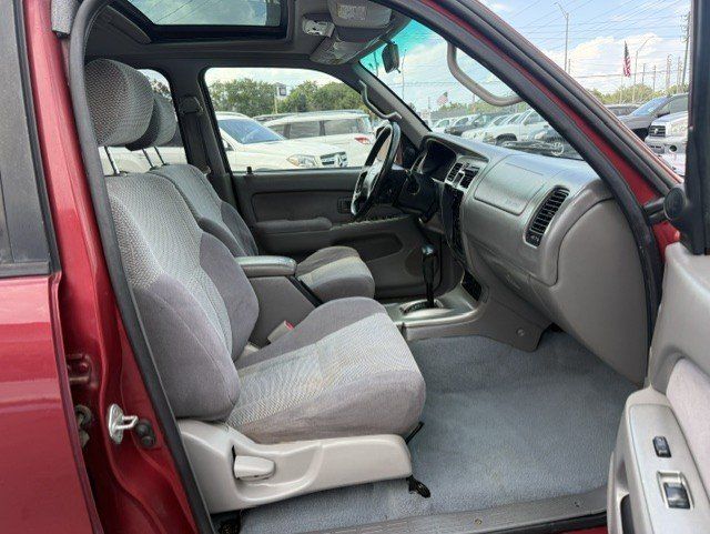 Used 2002 Toyota 4Runner SR5 RWD image 12