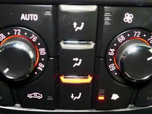 Used 2019 Buick Cascada Premium image 20