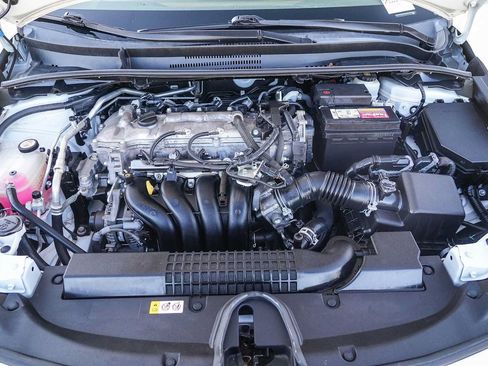 Used 2022 Toyota Corolla LE FWD image 28