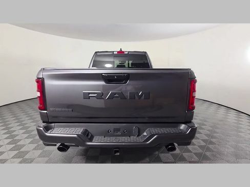 Used 2025 RAM 1500 Big Horn RWD image 41