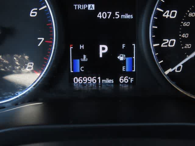 Used 2020 Mitsubishi Outlander SEL AWD/4WD image 27