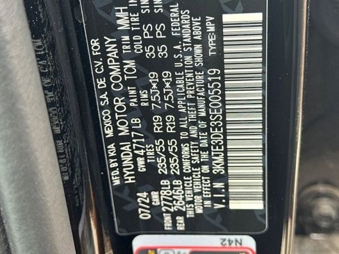 Used 2025 Hyundai Tucson Limited image 26