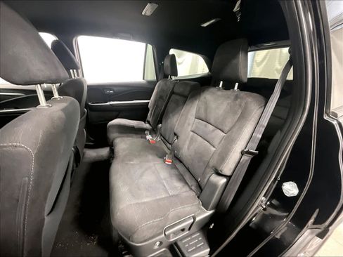 Used 2022 Honda Pilot Sport image 30