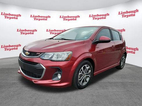 Used 2017 Chevrolet Sonic LT w/ Convenience Package image 18